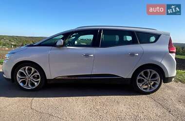 Минивэн Renault Grand Scenic 2018 в 