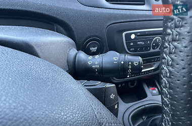 Минивэн Renault Grand Scenic 2010 в 