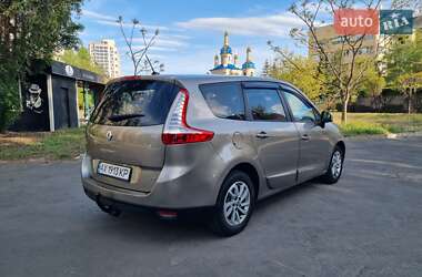 Мінівен Renault Grand Scenic 2012 в 