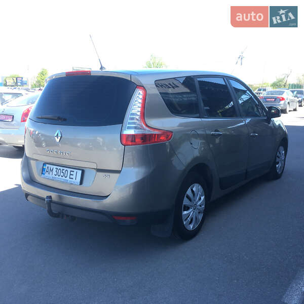 Минивэн Renault Grand Scenic 2010 в Житомире