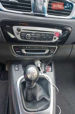 Мінівен Renault Grand Scenic 2012 в 