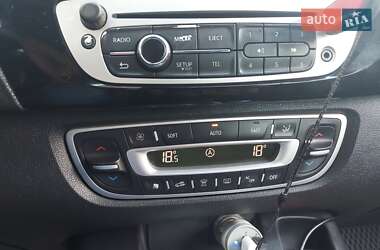 Мінівен Renault Grand Scenic 2012 в 