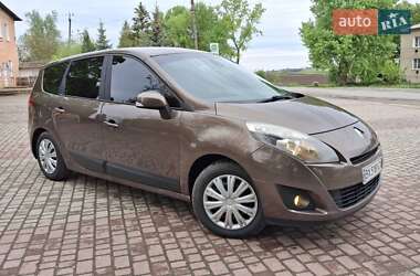 Мінівен Renault Grand Scenic 2010 в 