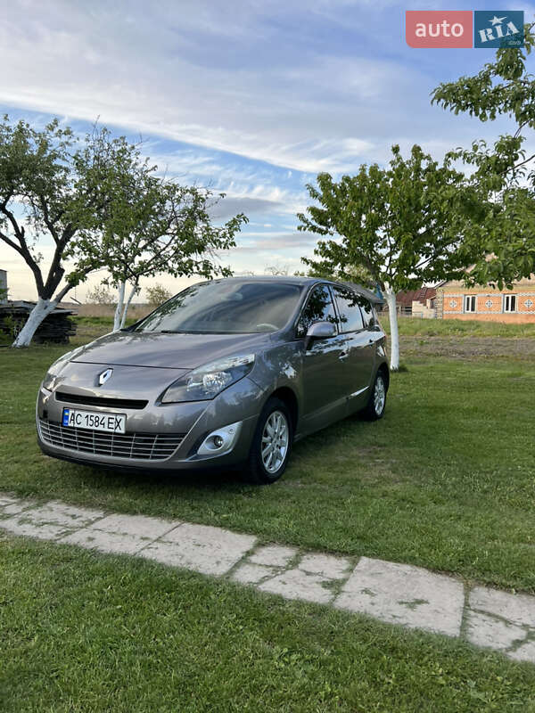 Мінівен Renault Grand Scenic 2010 в 