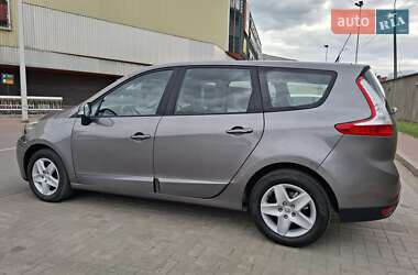 Минивэн Renault Grand Scenic 2014 в 