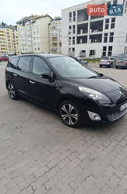 Renault Grand Scenic 2011 Renault Grand Scenic 2011