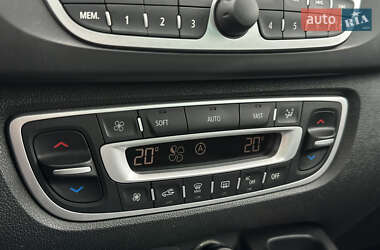 Минивэн Renault Grand Scenic 2011 в 