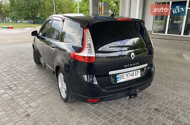 Мінівен Renault Grand Scenic 2011 в 