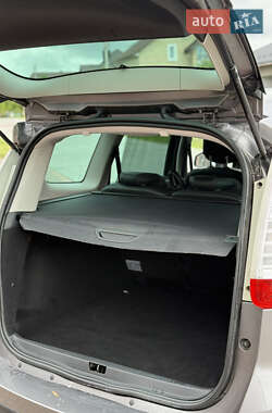 Мінівен Renault Grand Scenic 2012 в 
