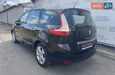 Минивэн Renault Grand Scenic 2010 в 