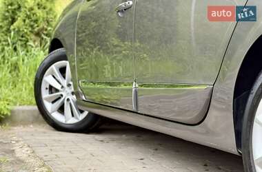 Мінівен Renault Grand Scenic 2013 в 