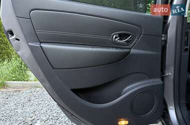 Мінівен Renault Grand Scenic 2013 в 