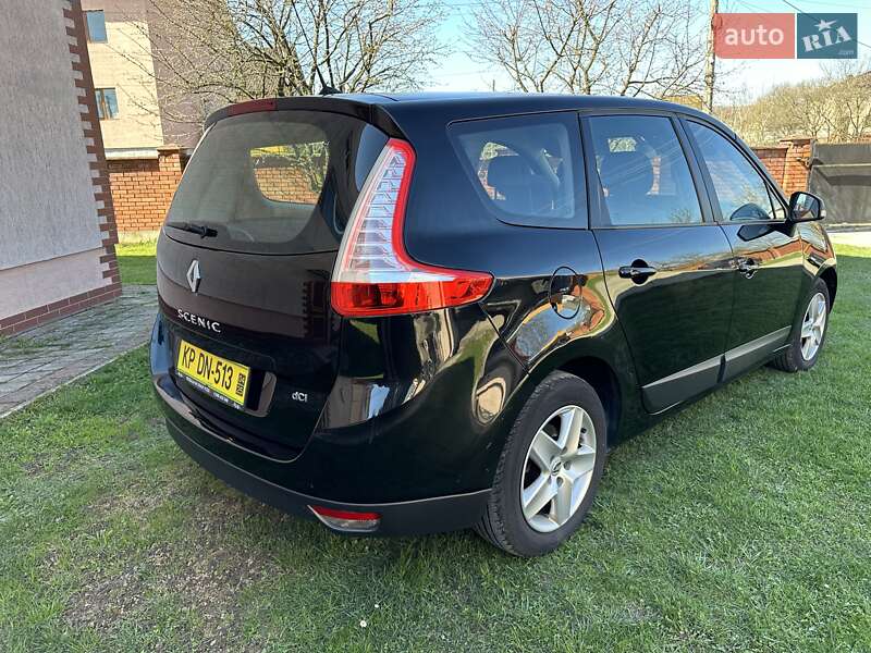 Минивэн Renault Grand Scenic 2013 в Ивано-Франковске