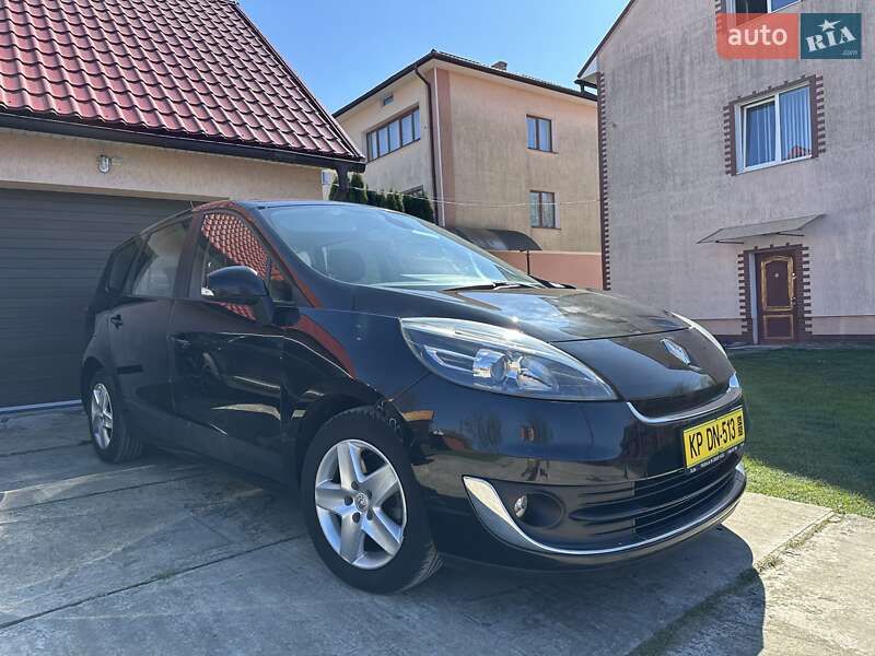 Минивэн Renault Grand Scenic 2013 в Ивано-Франковске