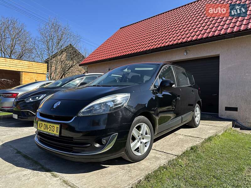 Минивэн Renault Grand Scenic 2013 в Ивано-Франковске