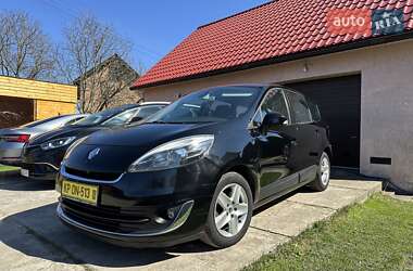 Минивэн Renault Grand Scenic 2013 в 