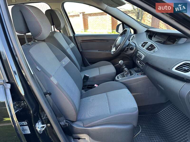 Минивэн Renault Grand Scenic 2013 в Ивано-Франковске