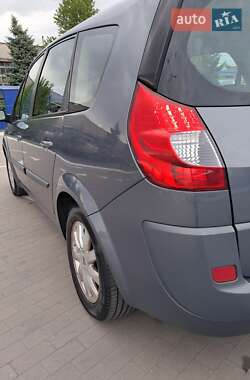 Минивэн Renault Grand Scenic 2008 в 