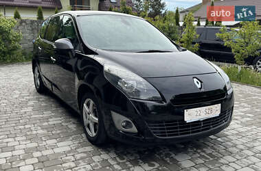 Renault Grand Scenic 2012