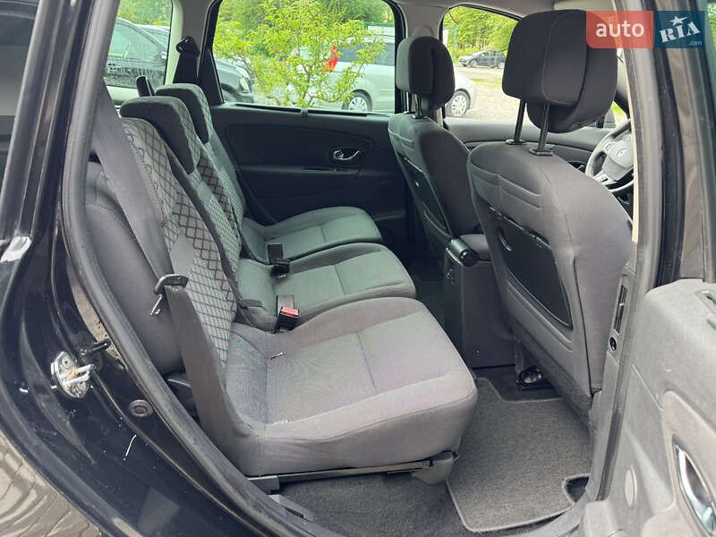Мінівен Renault Grand Scenic 2012 в Старокостянтинові