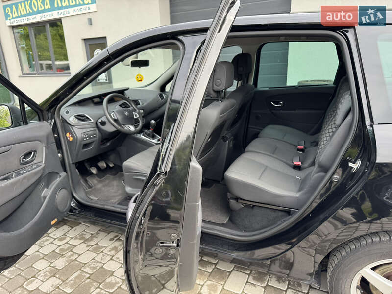 Мінівен Renault Grand Scenic 2012 в Старокостянтинові