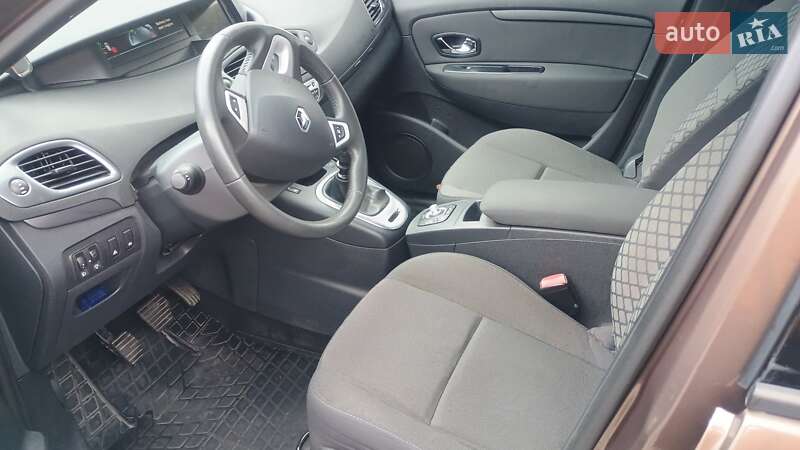 Мінівен Renault Grand Scenic 2011 в Києві