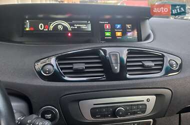 Мінівен Renault Grand Scenic 2015 в 