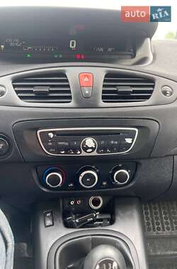 Мінівен Renault Grand Scenic 2010 в 