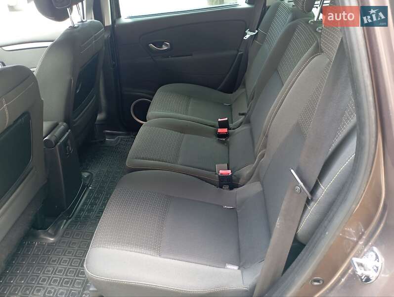 Минивэн Renault Grand Scenic 2009 в Бучаче