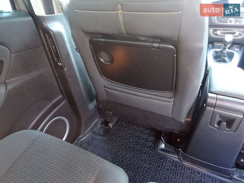 Минивэн Renault Grand Scenic 2009 в Бучаче