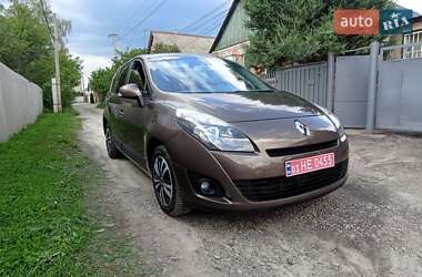 Минивэн Renault Grand Scenic 2010 в Дергачах