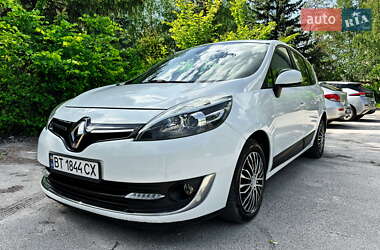 Минивэн Renault Grand Scenic 2012 в 