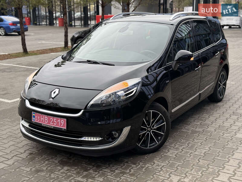 Минивэн Renault Grand Scenic 2013 в 