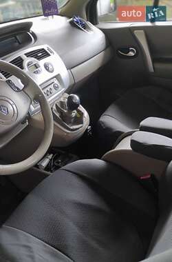 Минивэн Renault Grand Scenic 2004 в Николаеве