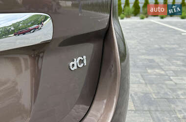 Минивэн Renault Grand Scenic 2012 в 