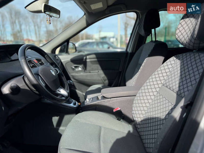 Минивэн Renault Grand Scenic 2011 в Стрые