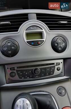 Мінівен Renault Grand Scenic 2009 в 