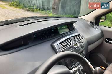 Минивэн Renault Grand Scenic 2006 в 