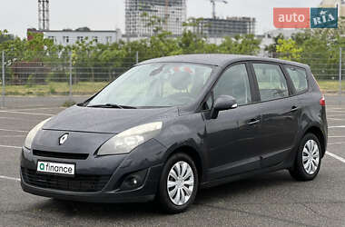 Renault Grand Scenic 2010 Renault Grand Scenic 2010
