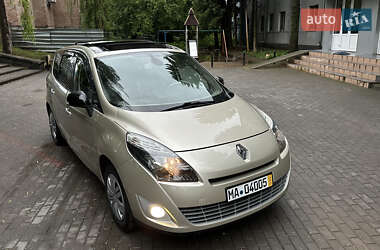 Мінівен Renault Grand Scenic 2011 в 