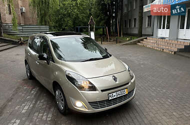 Renault Grand Scenic 2011 Renault Grand Scenic 2011