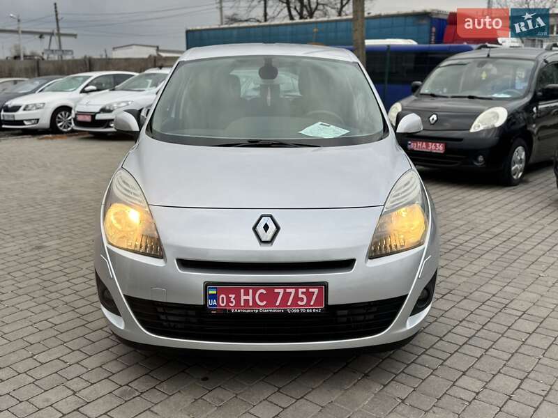 Минивэн Renault Grand Scenic 2010 в Полтаве