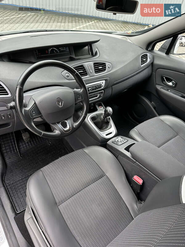 Мінівен Renault Grand Scenic 2015 в Хмельницькому