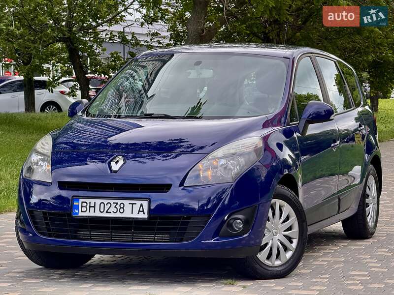 Мінівен Renault Grand Scenic 2010 в Одесі