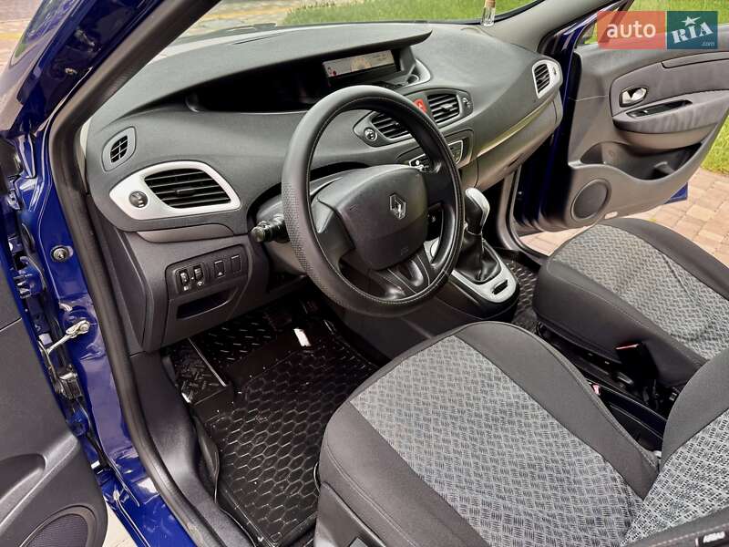 Мінівен Renault Grand Scenic 2010 в Одесі