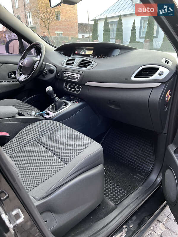Мінівен Renault Grand Scenic 2012 в Дубні