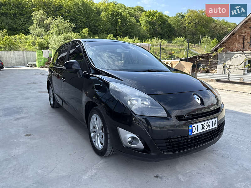 Мінівен Renault Grand Scenic 2011 в Теребовлі