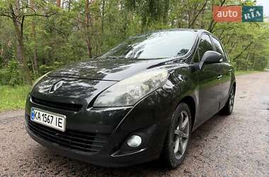 Минивэн Renault Grand Scenic 2009 в 