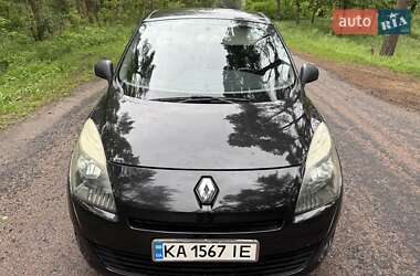 Минивэн Renault Grand Scenic 2009 в 