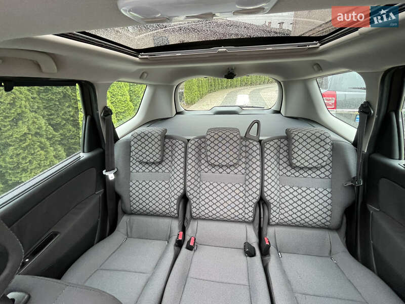 Минивэн Renault Grand Scenic 2010 в Стрые